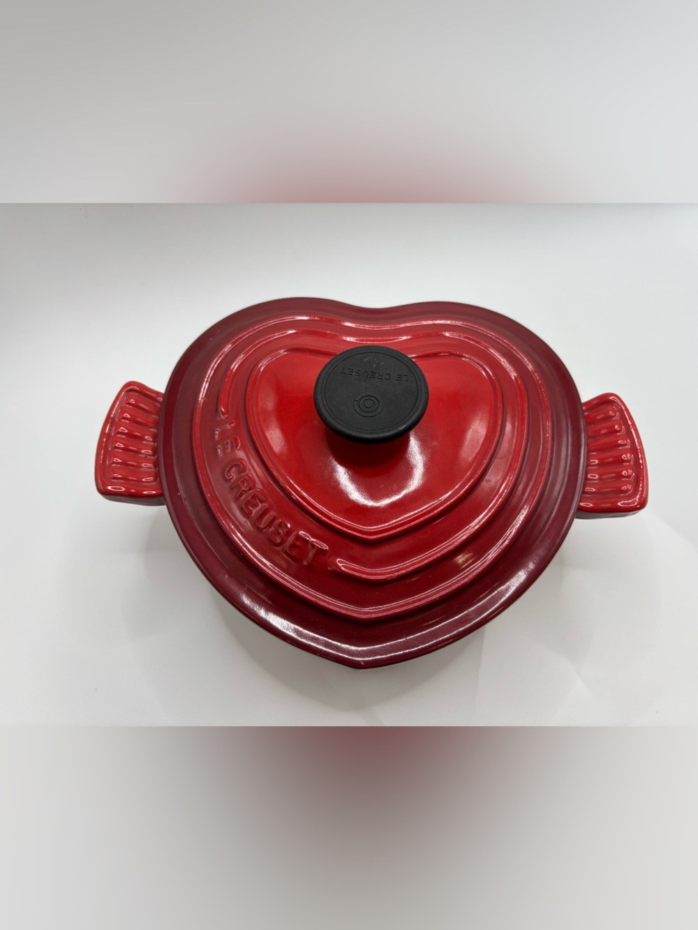 Le Creuset Cocotte Damour 2L Red Heart Shape Enamel Cast Iron Pot Dutch Oven